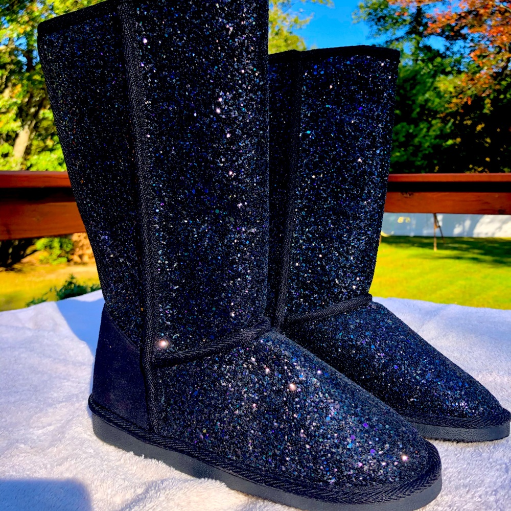 NWOT Fab kids size 3 girls black glitter boots
